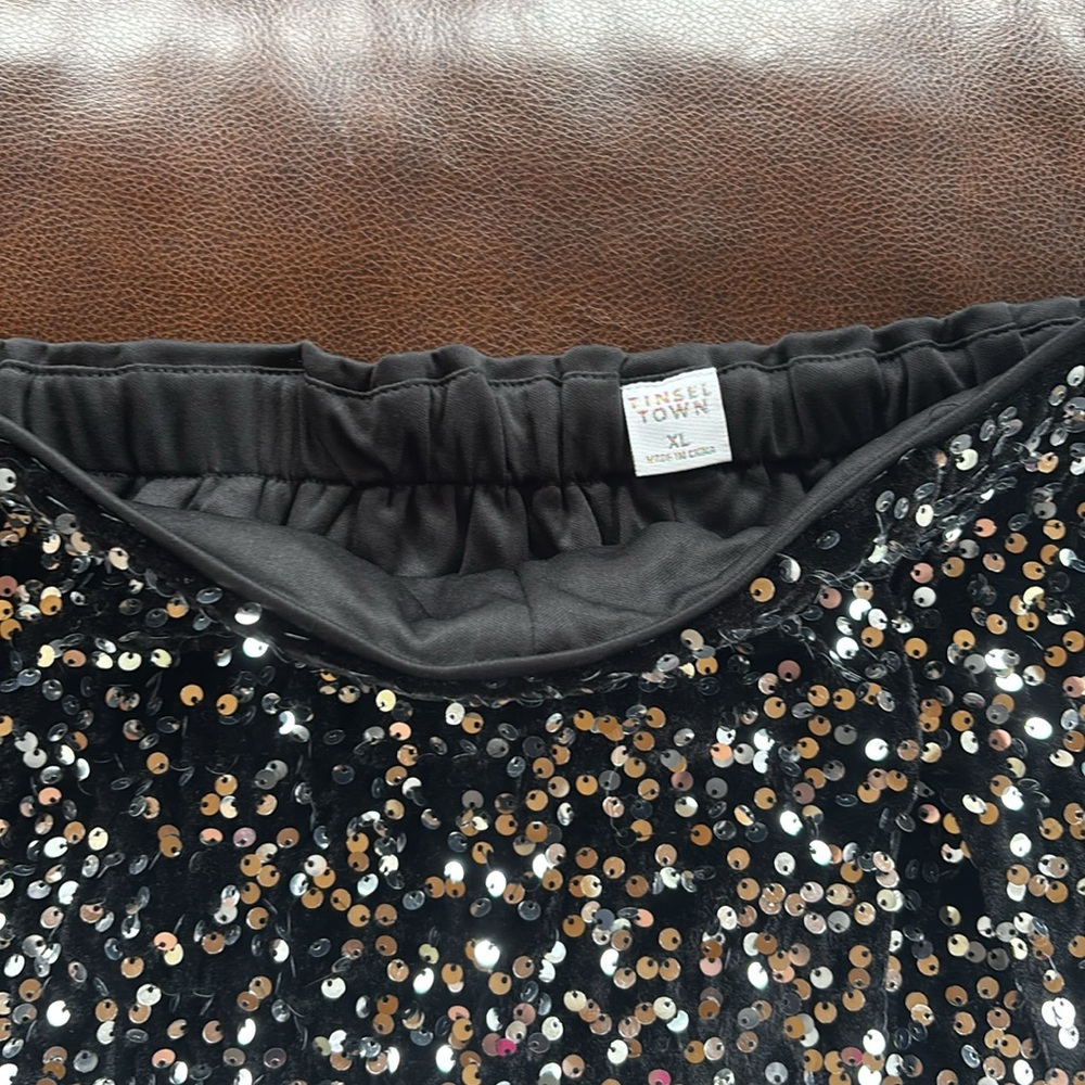 Super cute brand new sparkle skort - Picture 2 of 5